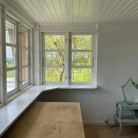 Saerpraeget & Teatralsk Villa, Med Skon Udsigt Vila