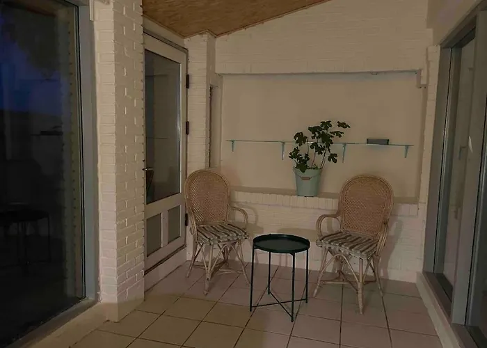 Saerpraeget & Teatralsk Villa, Med Skon Udsigt Villa *